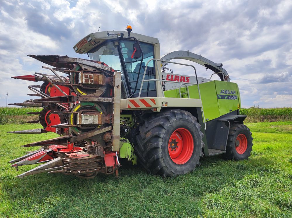 Siew kukurydzy GPS zbiór traw usługi rolnicze Wasiak
