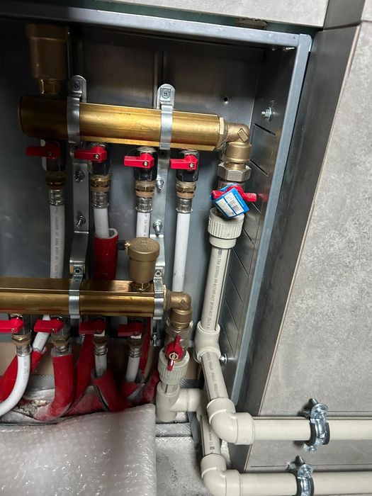 Profesjonalne Usługi Hydrauliczne ( uprawnienia gazowe, ciepłownicze)