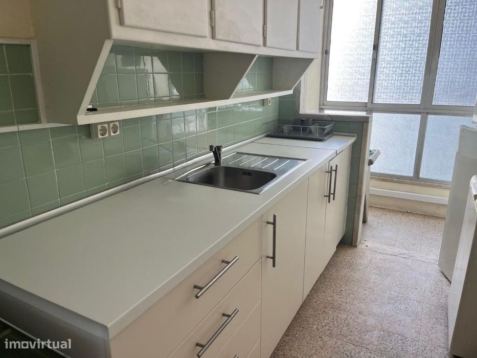 Apartamento T3 para arrendamento em Odivelas - Avenida D. Dinis