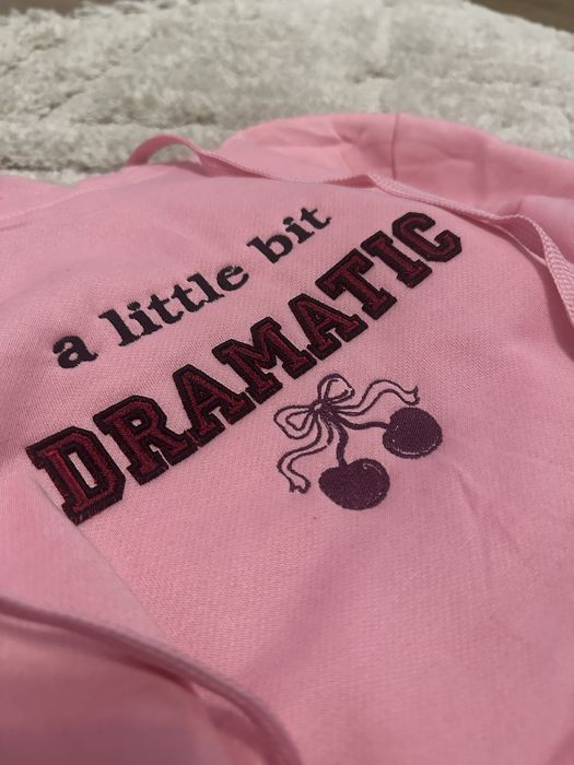 Personalizowane koszulki bluzy i czapki - haft komputerowy i 3D