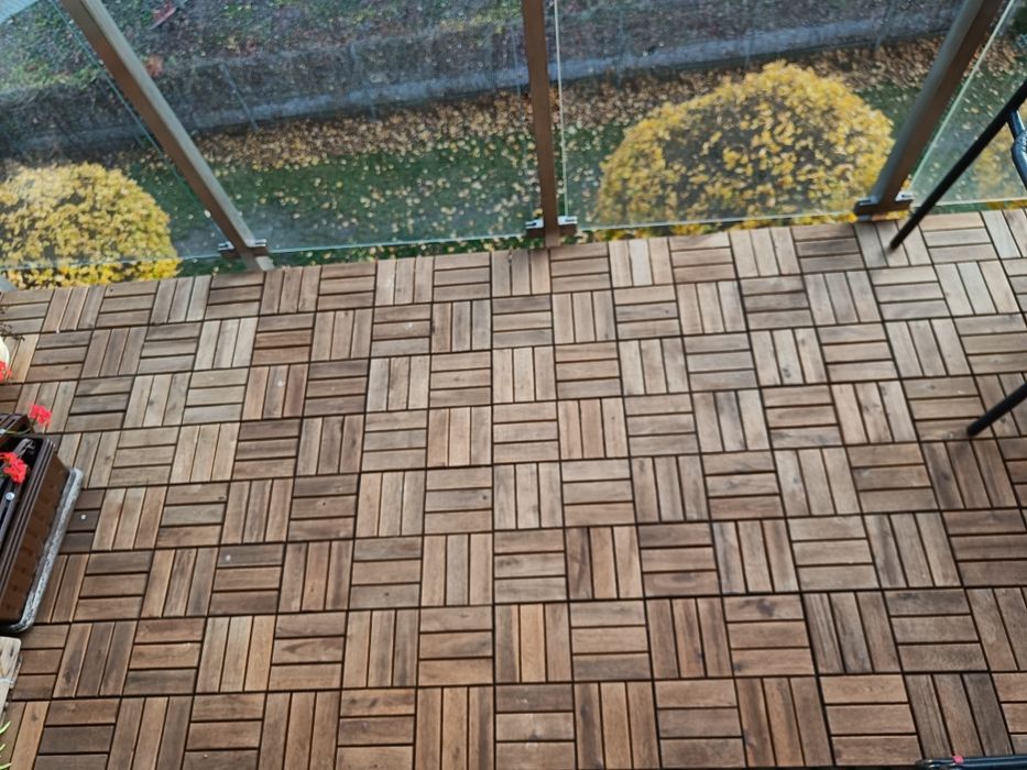 Deski na balkon drewniane