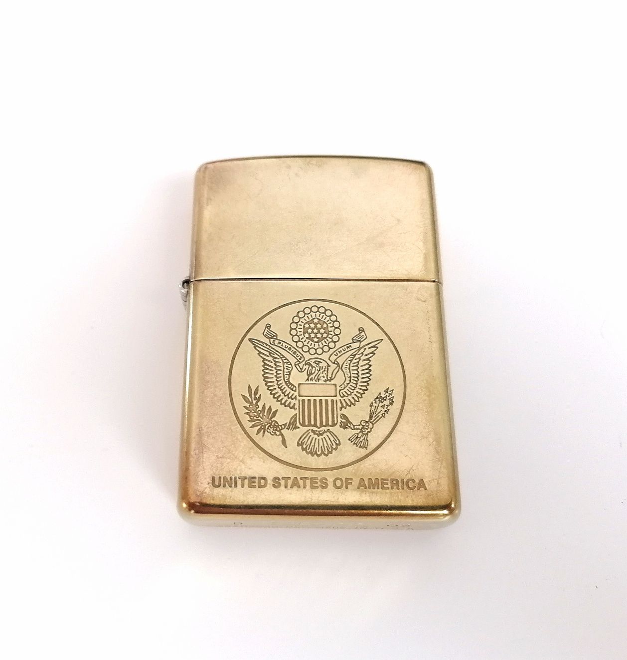 Złota Zippo US States Seal z 2002 roku