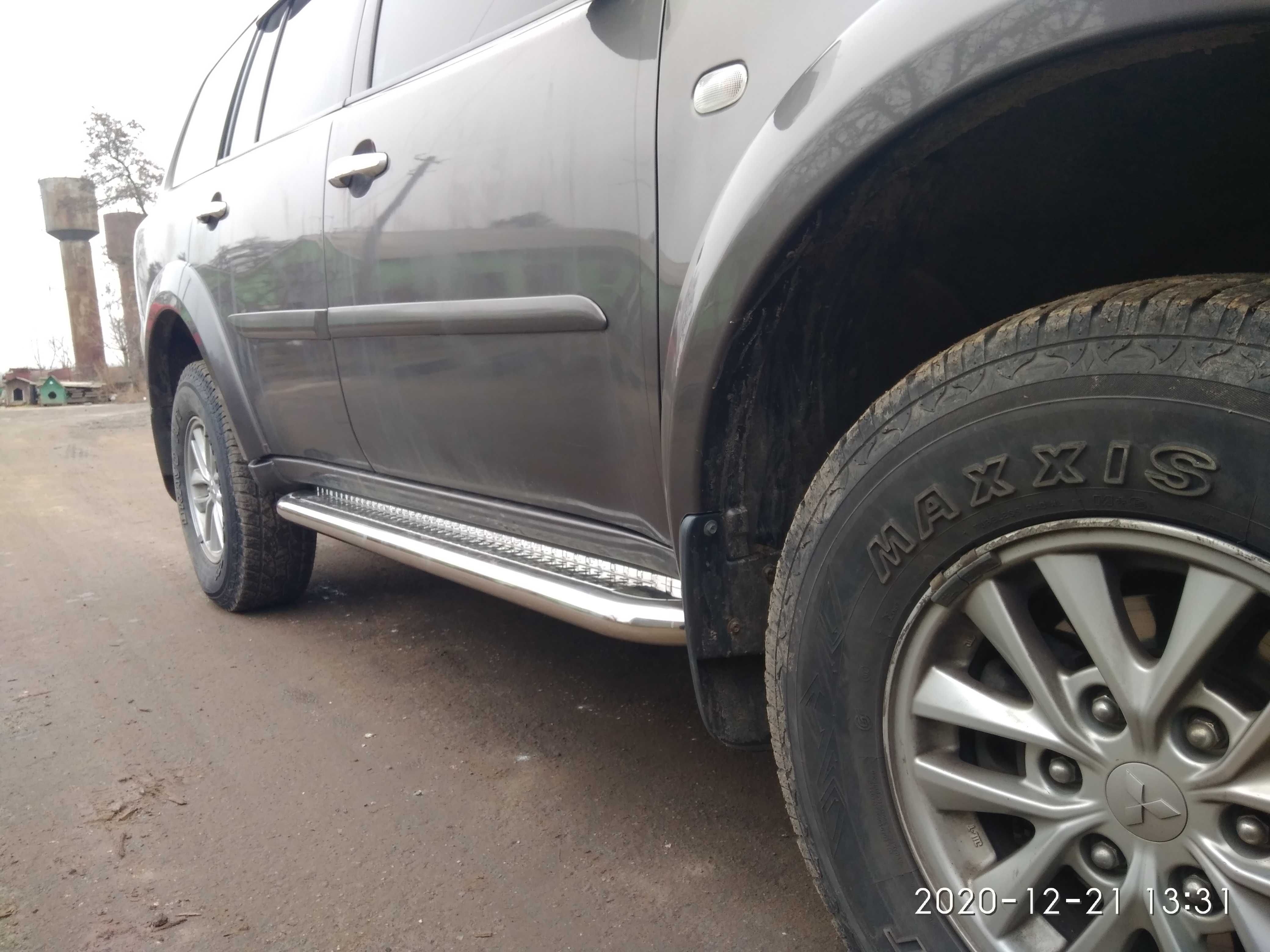 Пороги Mitsubishi Pajero Sport 2008 +  2020 + Труби Захист  бампера