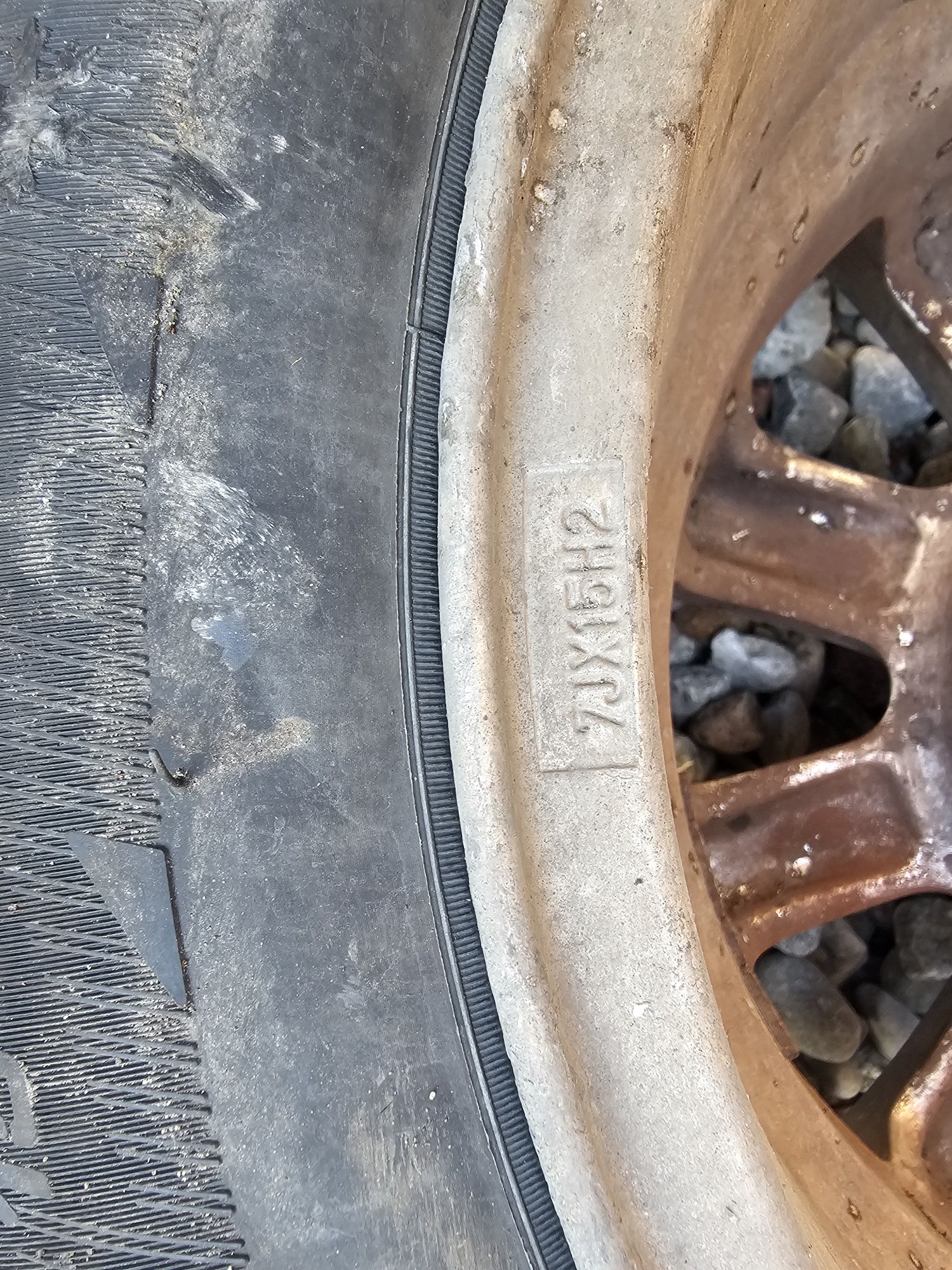 Felgi koła Skoda 7JX15H2 ET40