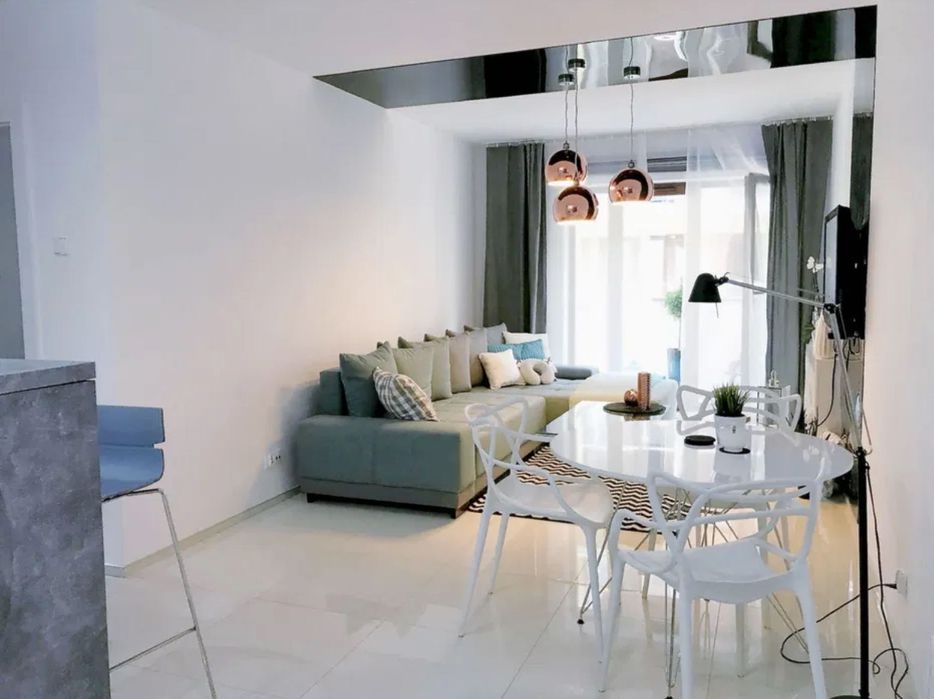 3-Pokojowy apartament w centrum wrocławia z balkonem 68m², na doby M31