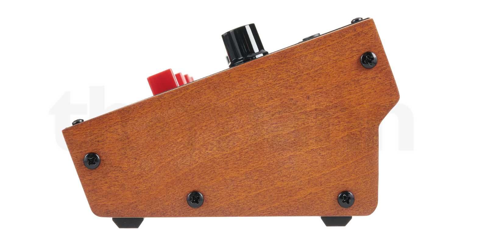 Sintetizador analogico Behringer Solina String Ensemble NOVO