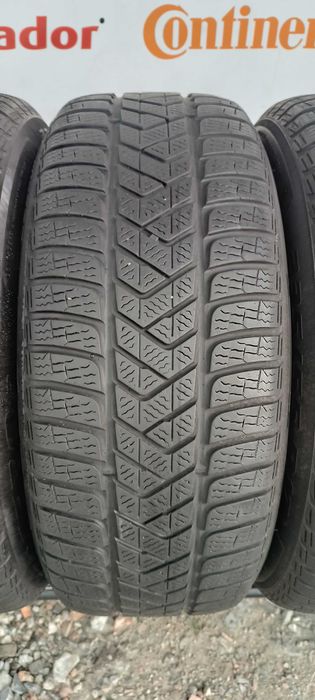 Зимові шини 235/55 R17 Pirelli winter sottozero 3