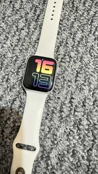 Продам Apple Watch 6(44мм)