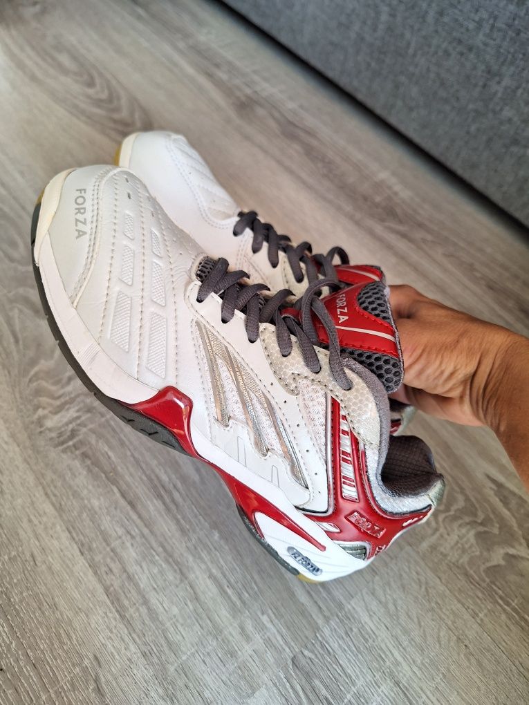 Buty FZ Forza r.39 biale Badminton i tenis