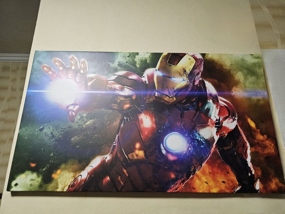 Картина для подарунку або прикрасити приміщення