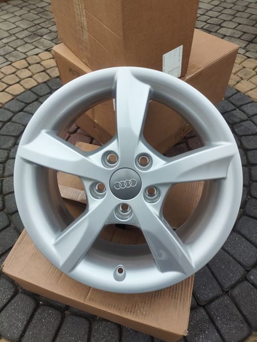 Nowe oryginalne alufelgi felgi 16 5x112 et43 Audi A3 A4 6.5J OEM VAG