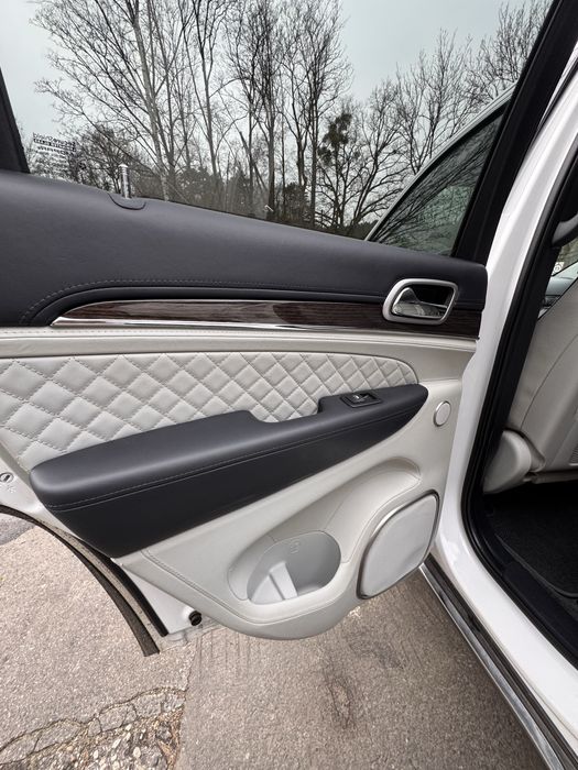 Jeep Grand Cherokee Summit 3.0 V6 Salon Polska
