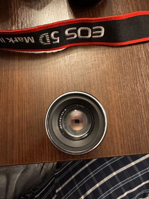 Helios 44-2 58 mm f/2