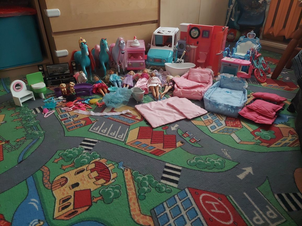 Barbie i nie tylko kamper konie kareta meble lalki numnons