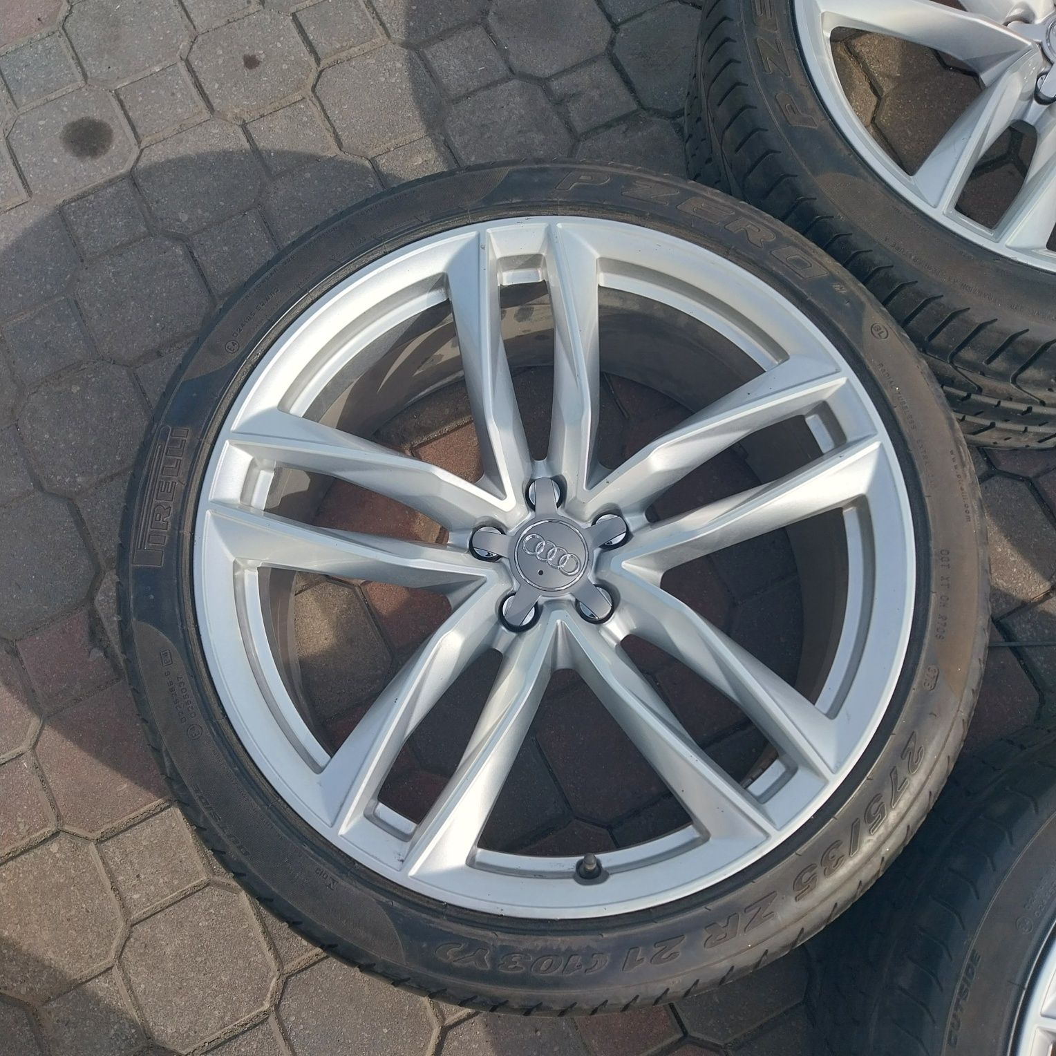 Całe Koła Audi R21 5x112 9.5J ET 25