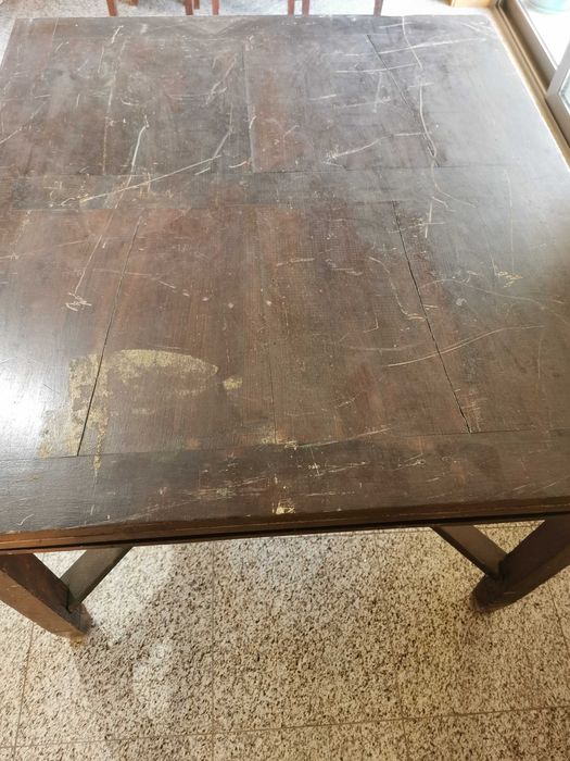 Mesa e cadeiras vintage