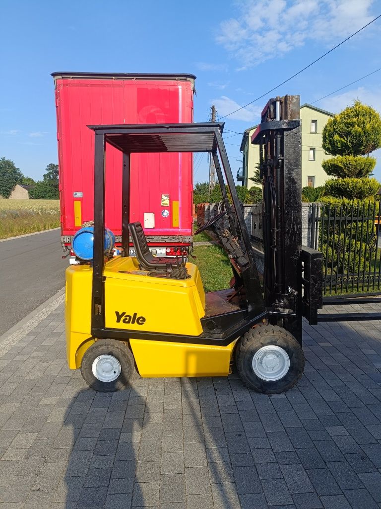 Wózek widłowy Yale