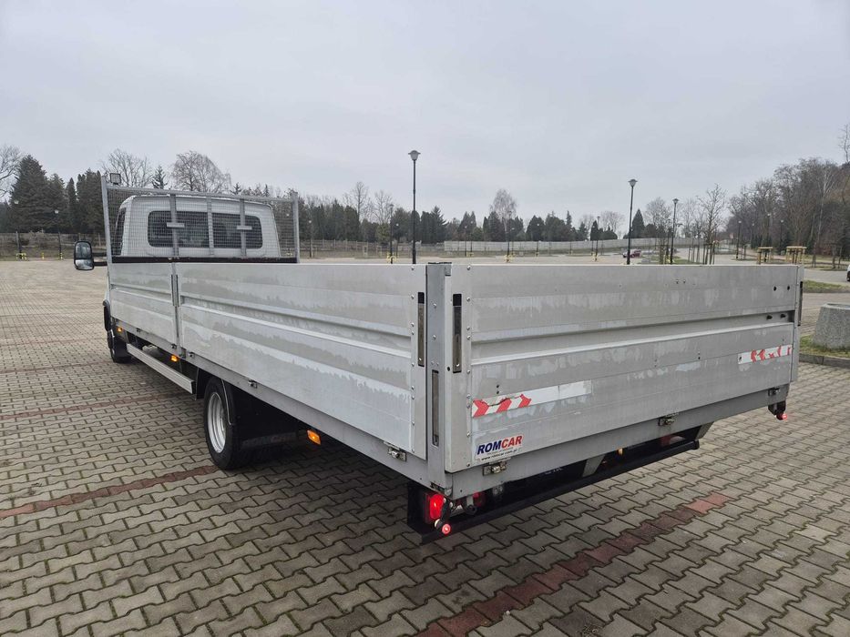 Wynajem samochodu dostawczego IVECO DAILY