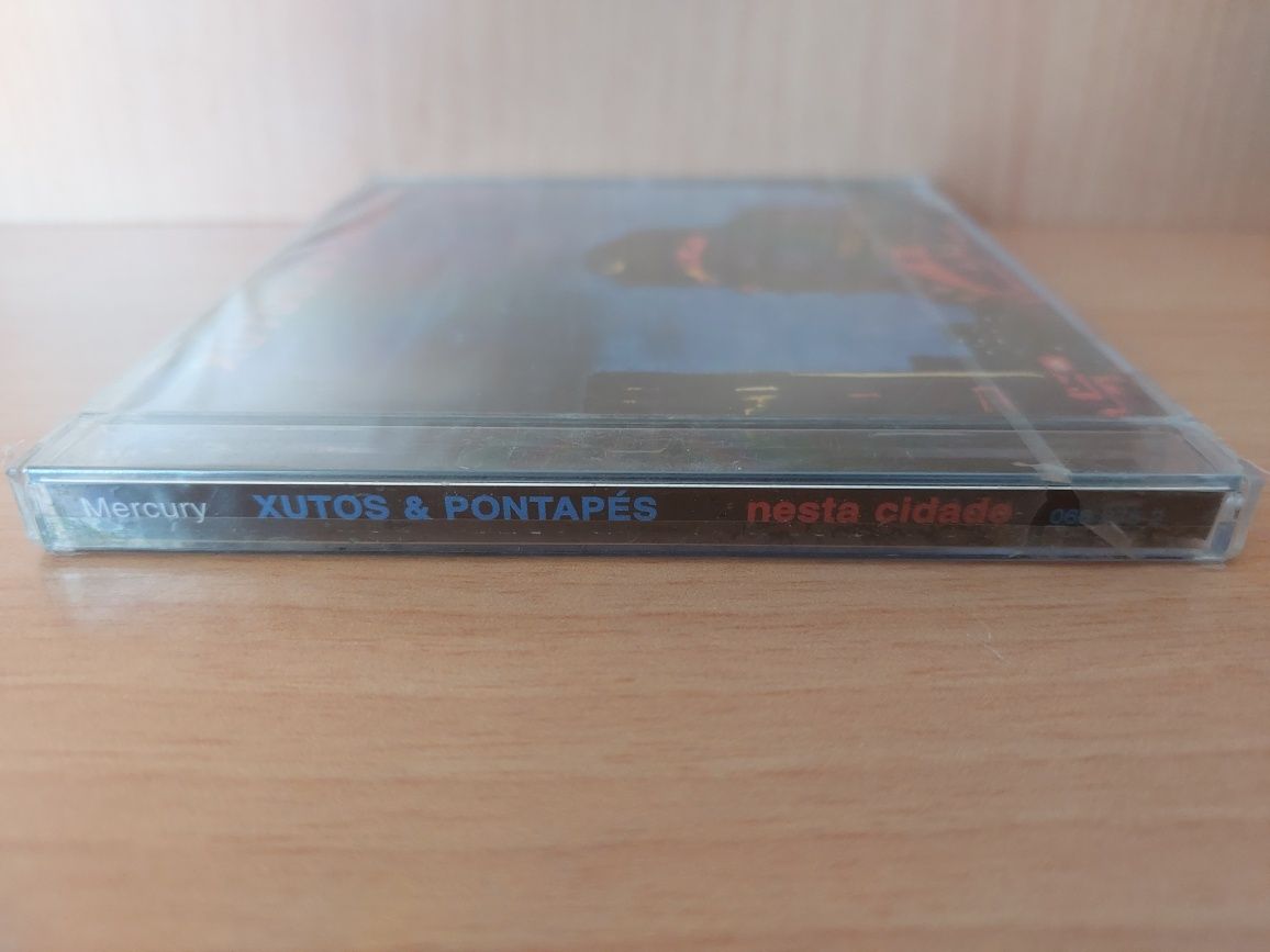 CD NOVO e SELADO " Nesta Cidade " Xutos & Pontapés (2003)