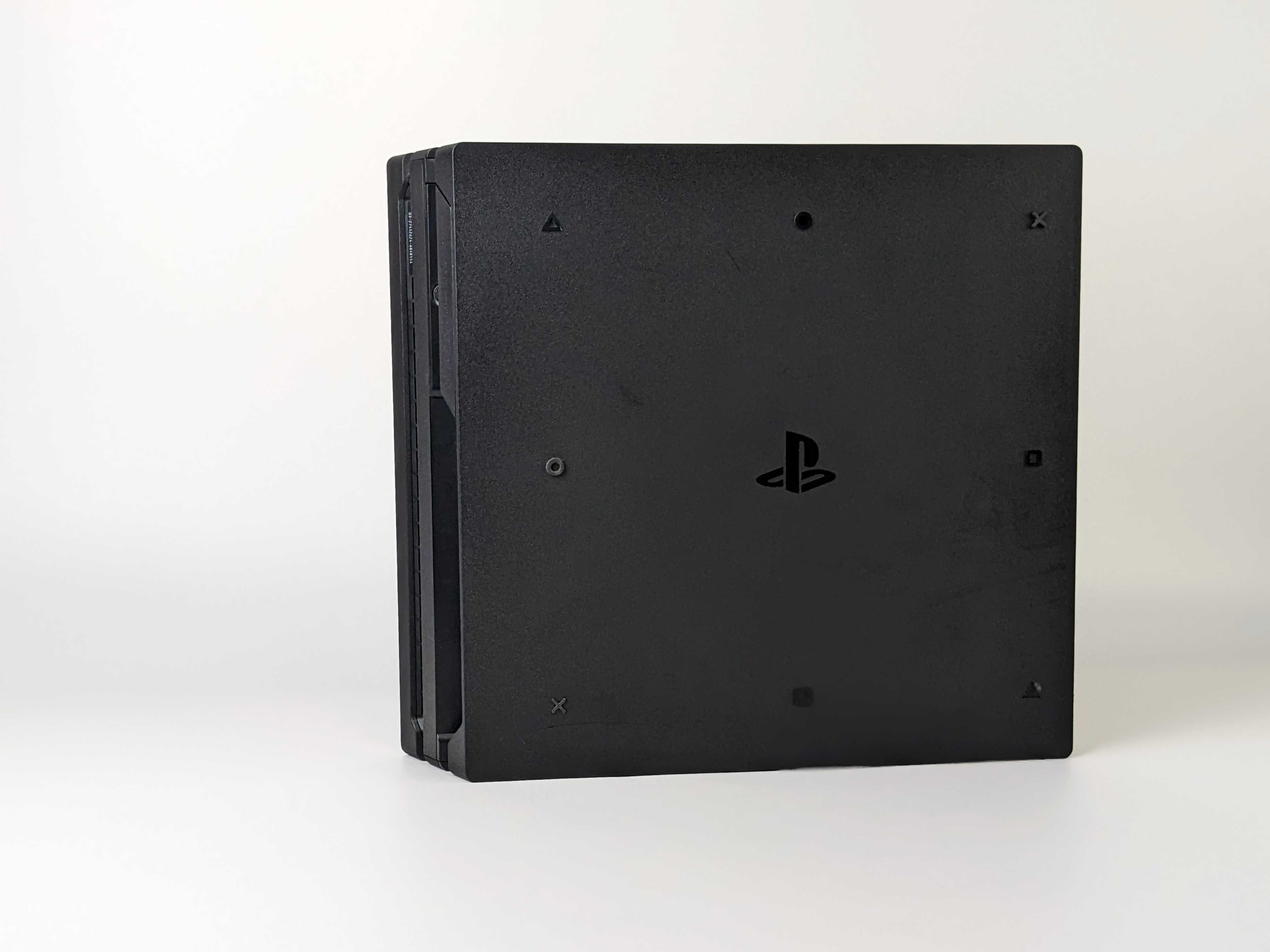 PlayStation 4 PRO 1TB + геймпад. PS4, приставка, PS. Гарантія