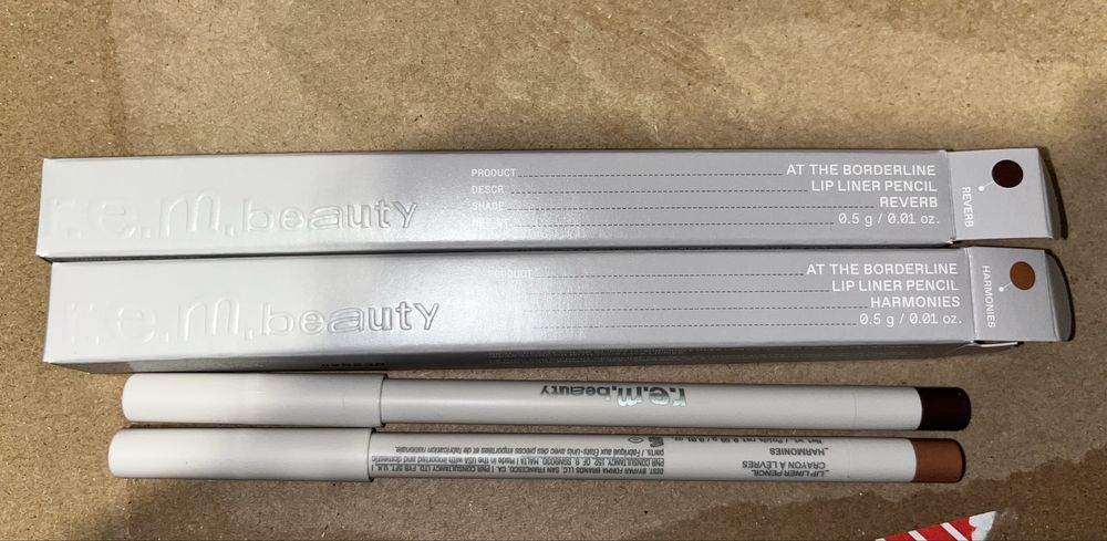 REM Beauty delineador