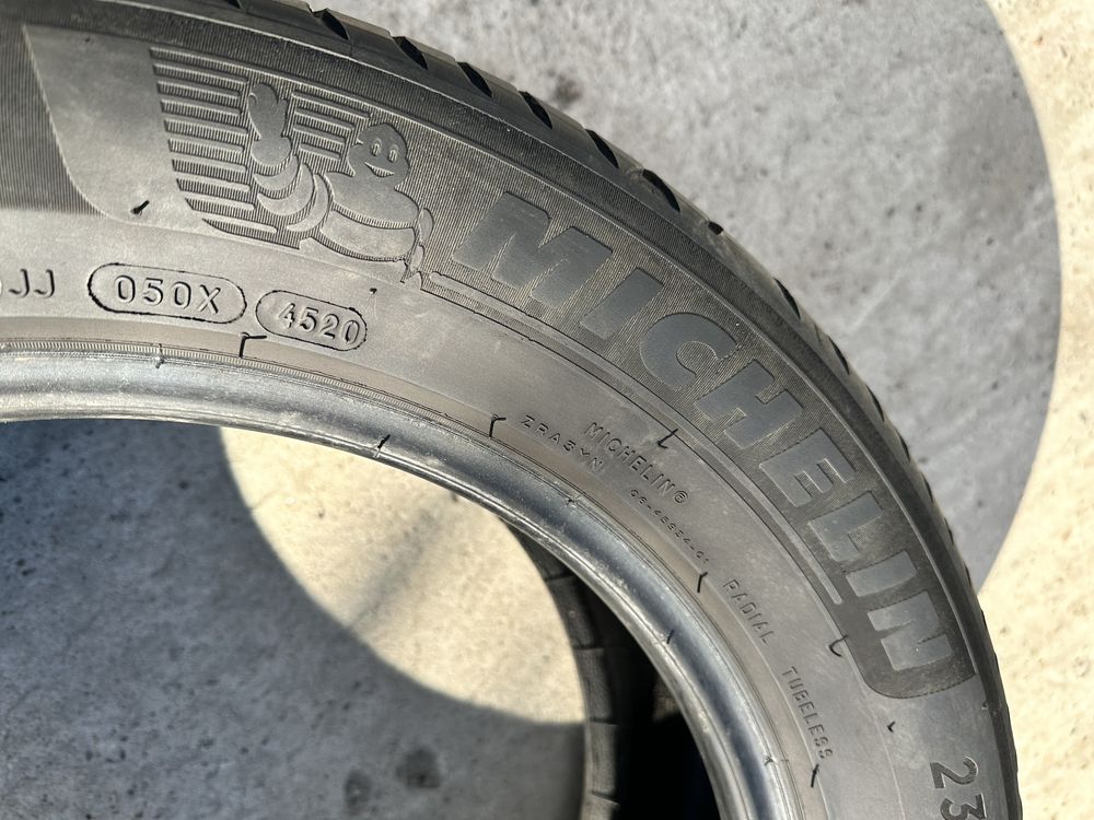 Шини 235 55 17 103W Michelin Primacy 4 комплект