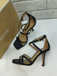 Sandały na obcasie szpilki Michael Kors Celia Strappy r.36,5