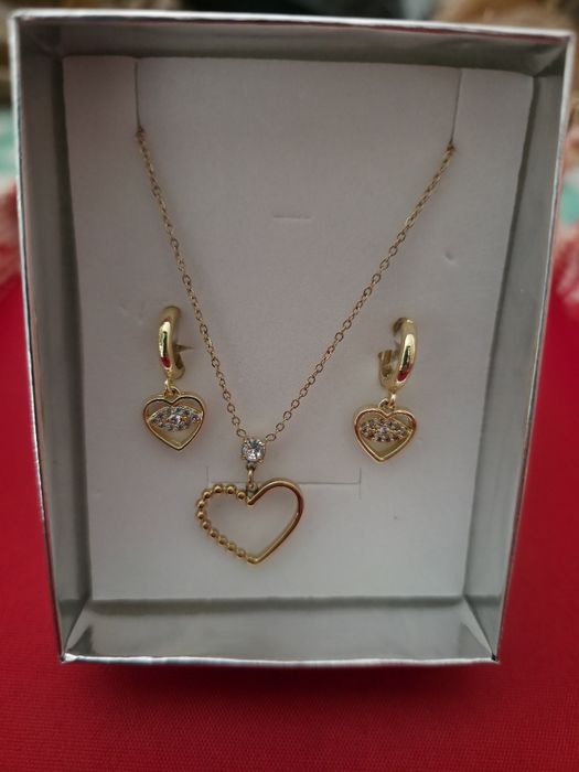 Conjunto dourado