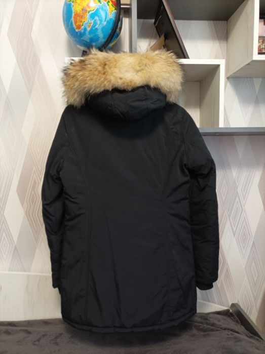 Зимова куртка, розмір S