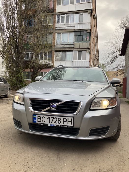 Продам Volvo v50 2008 1,6 Turbo Diesiel