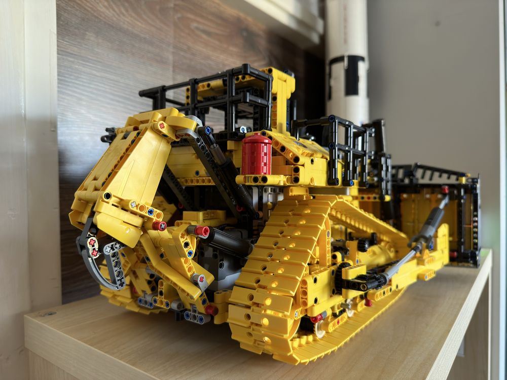 Lego 42131 Cat D11