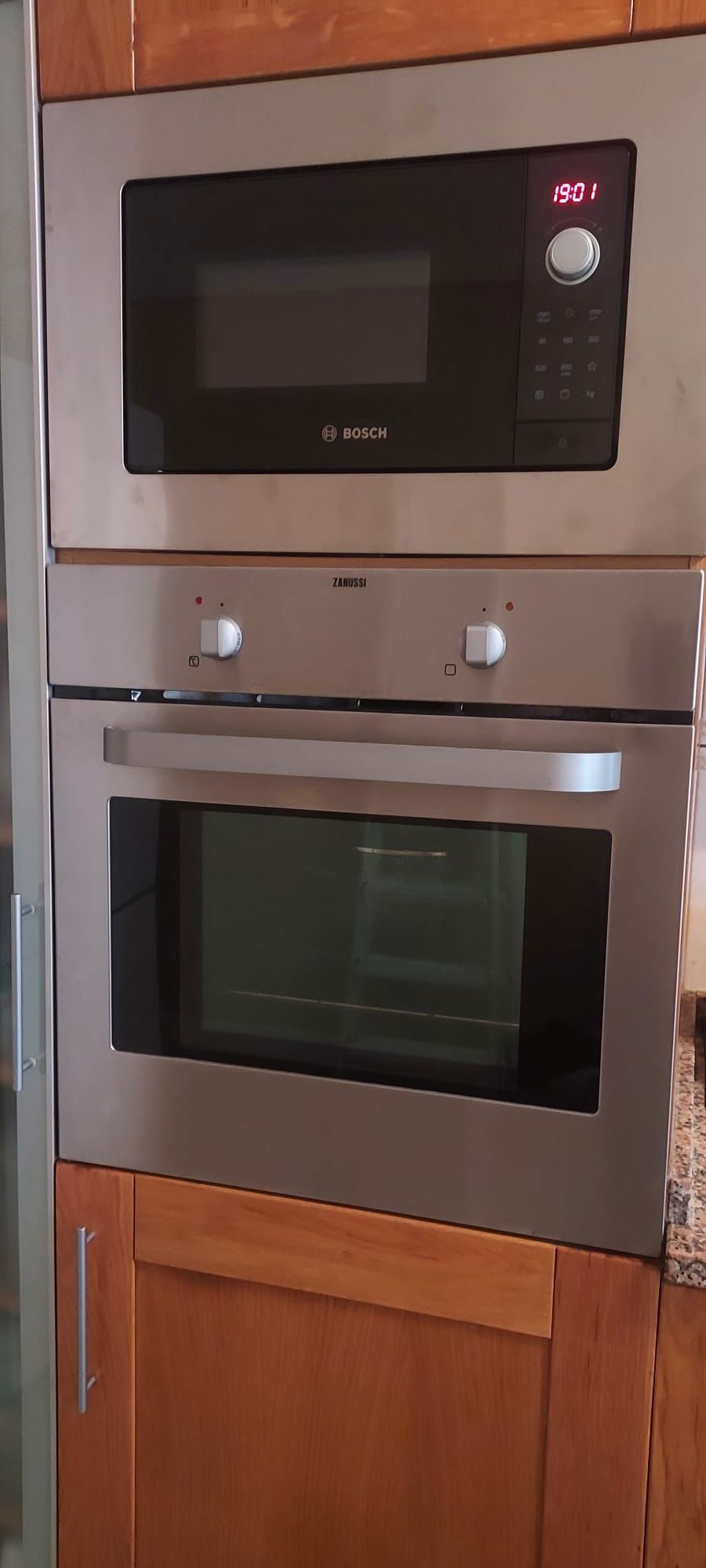 Vendo forno encastrar Zanussi