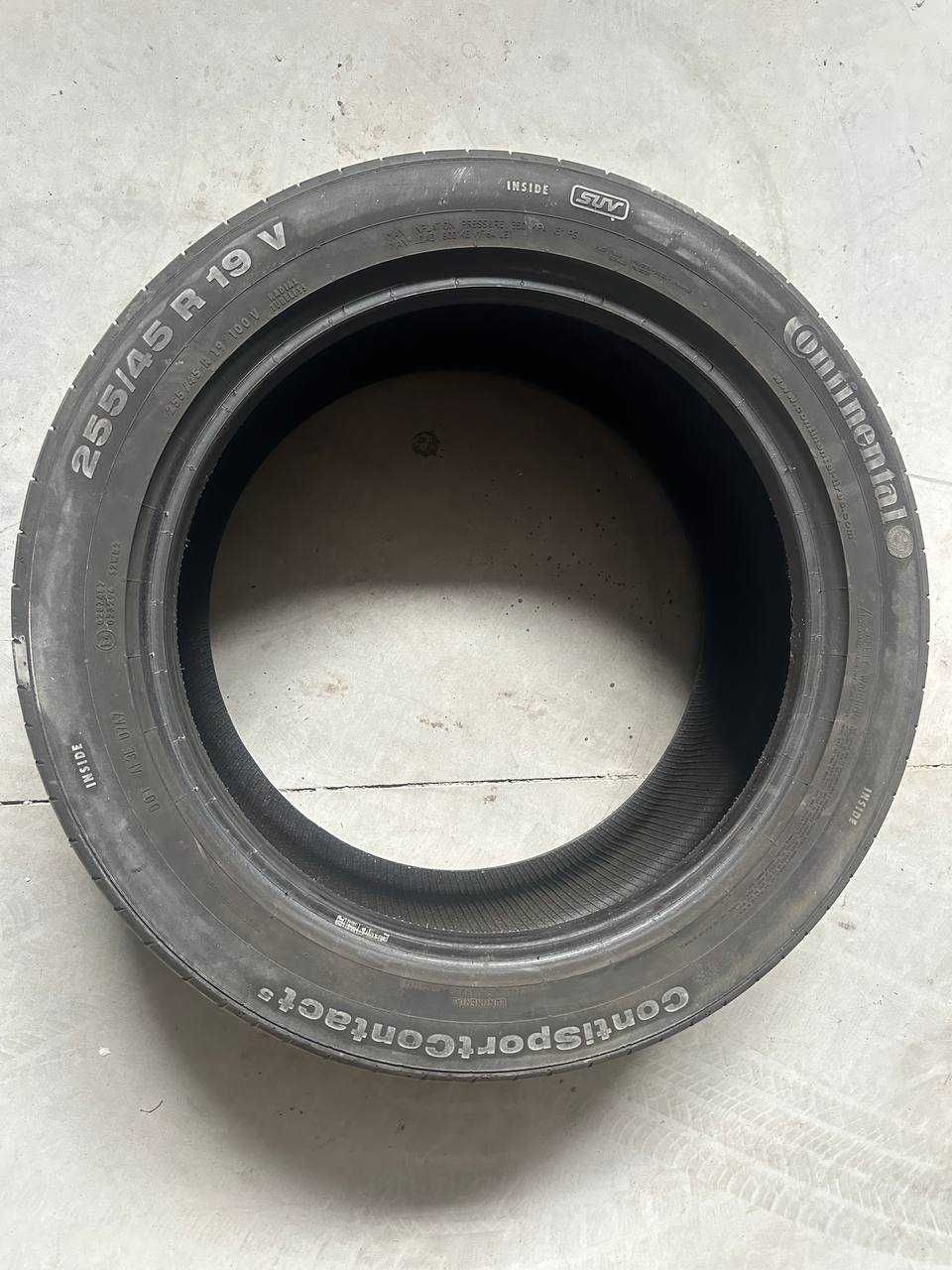 Літня шина Continental 255 45 r19 . 1 шт