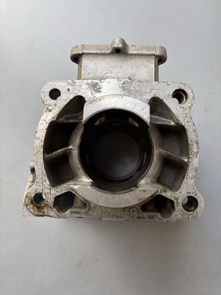 Cylinder + Tłok HUSQVARNA CR250 R 97-12 WR