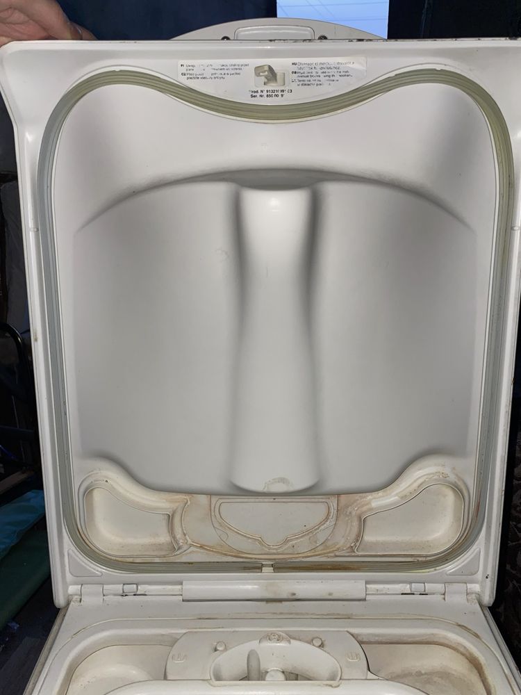 Паральна машина electrolux