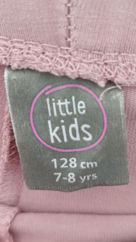 Różowe legginsy w jelonki i muchomory