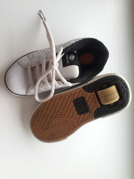 Tênis Heelys tamanho 30