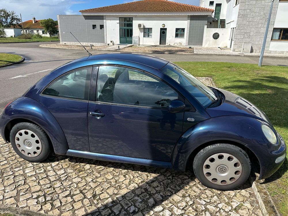 Volkswagen new beetle