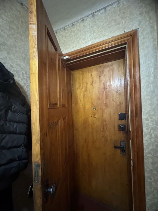 Продам Трехкомнатную квартиру на Югоке.