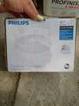 Lampa LED do zabudowy Philips coreLine Downlight