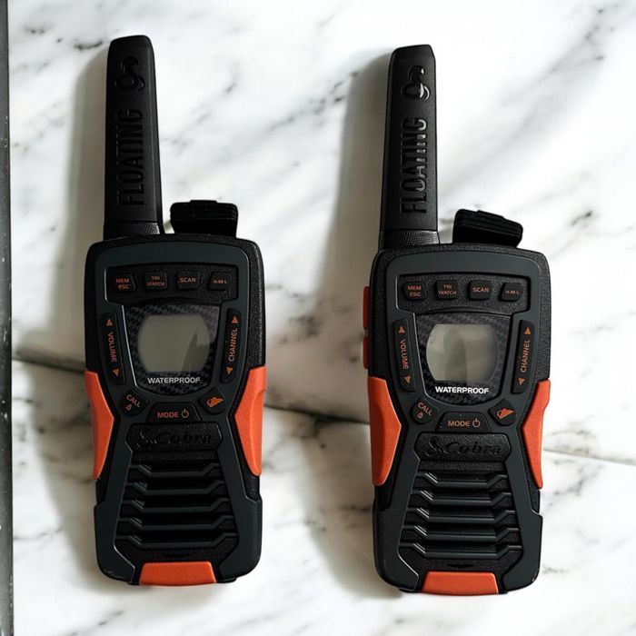 Портативні рації Cobra RX380 ACXT360 CXT10953PH-M Micro Talk USA