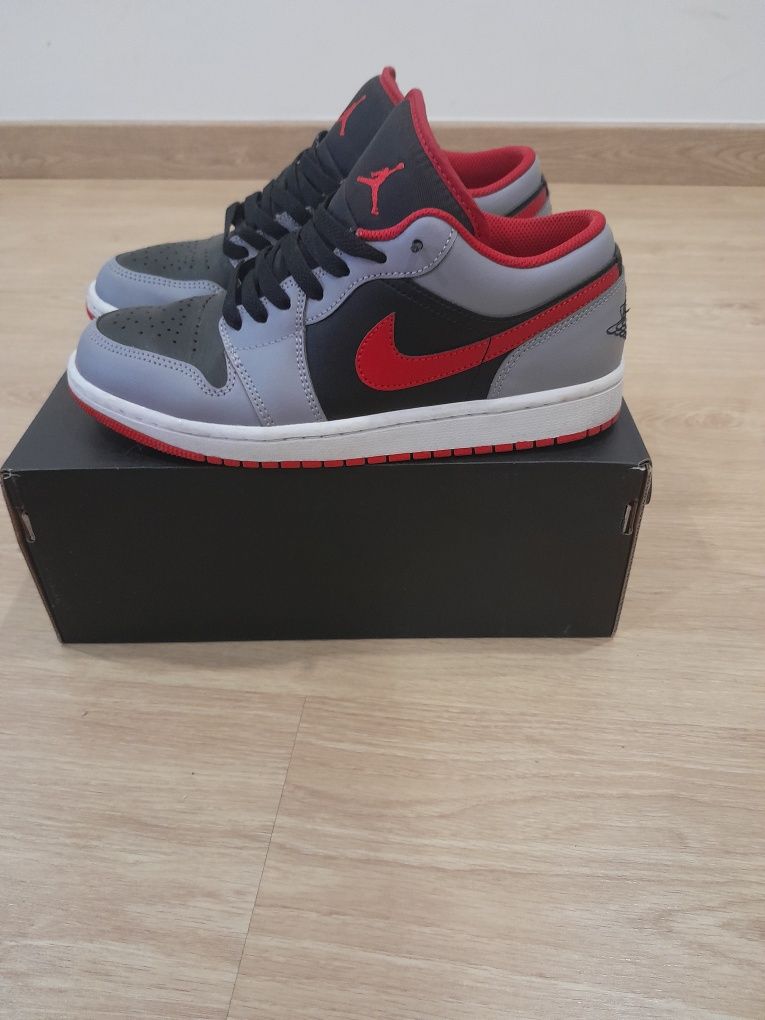 Air Jordan 1 Low Black/Fire