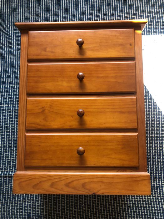 Mesa de cabeceira