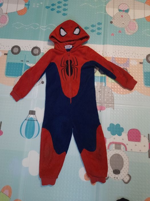 Флисовый костюм человек паук 98-104