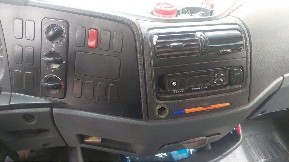 Mercedes  Atego 1318 13500 повна масса