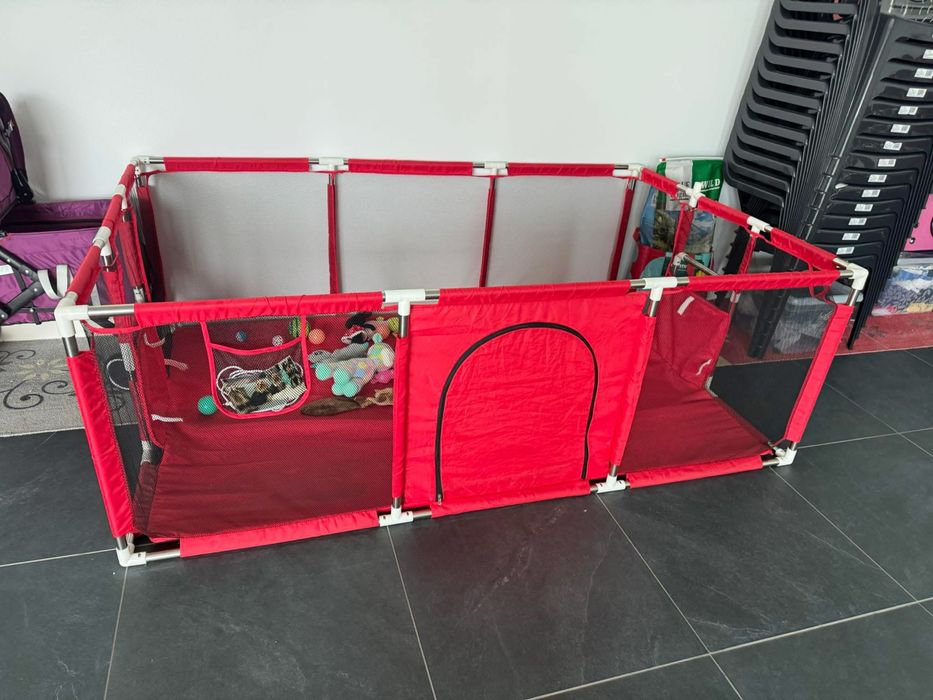 Parque infantil usado mas em optimo estado