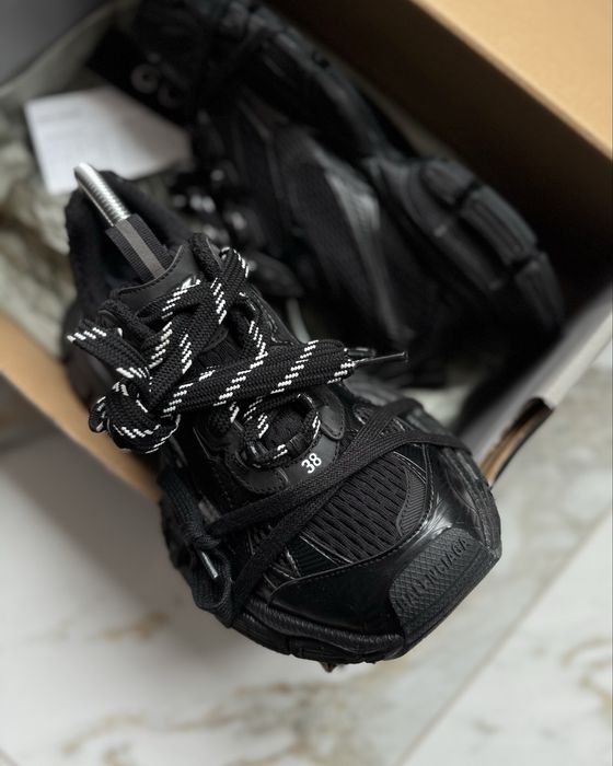 Balenciaga 39 3XL original black new runner off женские