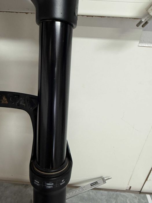 suspensão Rockshox pike select