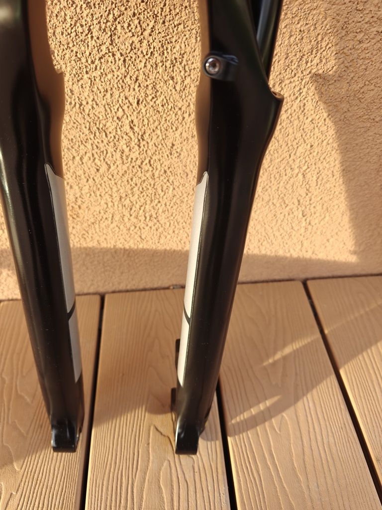 Widelec Sr Suntour NCX e25 28