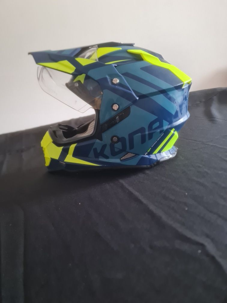 Capacete modelo Kona